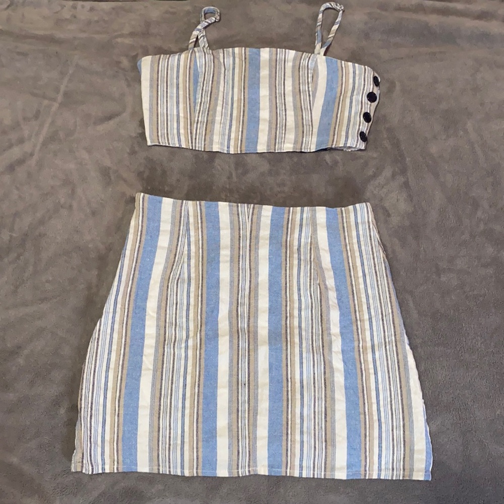 2 piece skirt & crop top